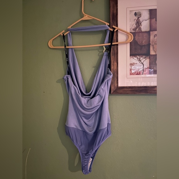 Marciano Sleeveless Bodysuit. Medium - Picture 4 of 7